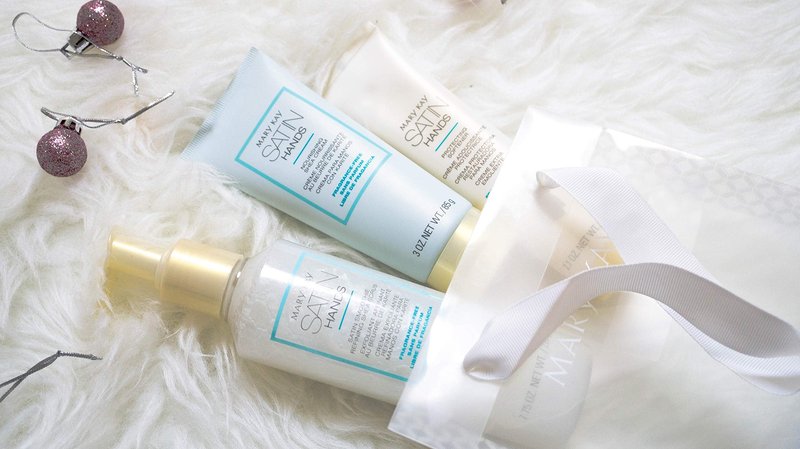 Mary Kay Satin Hands Set ~ Fragrance Free