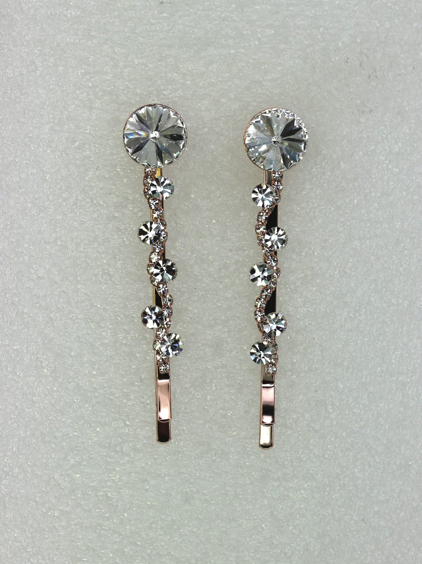 Faship A Pair Of Clear Premium Rhinestone Crystal Floral Hair Clips 2 Pcs Pins - Clear/Rose Gold