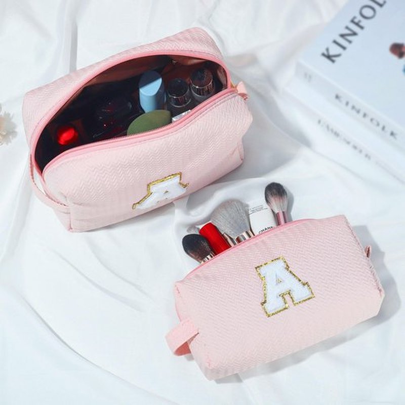YOOLIFE Birthday Gifts for Girls Teen Girls, Travel Cute Makeup Bag Make Up Bag Cosmetic Bags for Women Preppy Makeup Bag, Stocking Stuffers for Girls Women Teen Girlfriend Mom Sister Pink Initial A