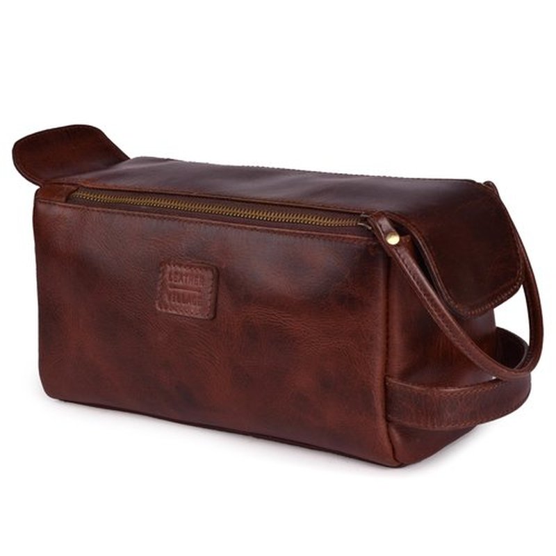 LEATHER VILLAGE Premium Leather Travel Toiletry Bag - Unisex Water-Resistant Travel Dopp Kit, Shaving & Cosmetic Organizer for Men & Women - Compact Bathroom Essentials - Cherry Brown