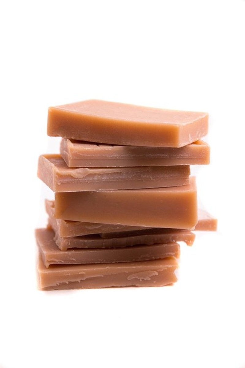 Aspen Kay Naturals - 1 Pound Bag of Fugly Soap, a Mixture of Banged Up Bars, Soap Ends & Soap Chunks. Natural & Organic Soap. (Turmeric)