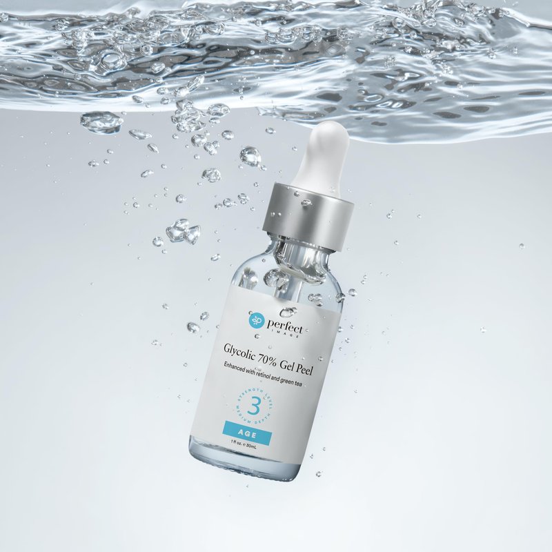 Glycolic Gel Peel - Enhanced with Retinol and Green Tea Extract (70% Strength)