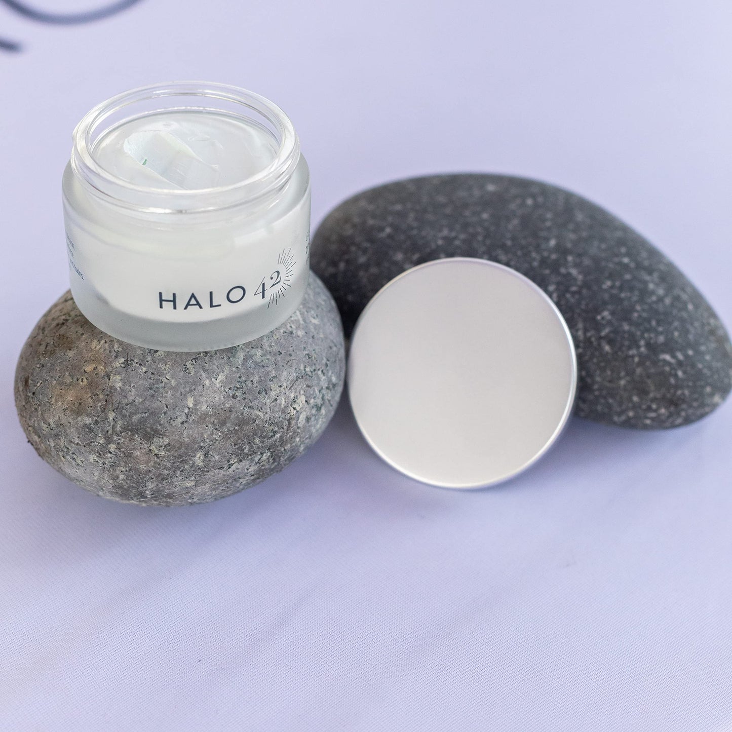 Halo 42 Sulfur Mask Cleanse, Exfoliate, Tighten, Reduce Blemish Glow Recovery Masque with Bentonite Clay, Zinc, Sulfur