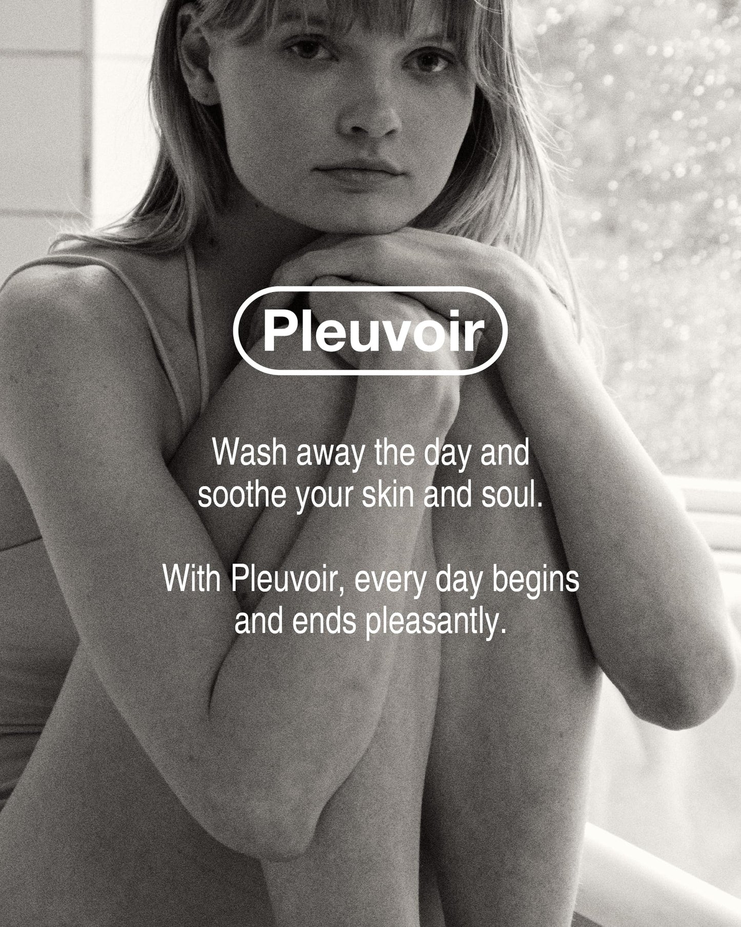 Pleuvoir Hinoki Leather Perfume Body Wash - French MANE × Japanese Cypress (Cedar & Musk), Unisex Woody Shower Gel, Rich Moisturizing Foam with 8 Types Hyaluronic Acid Ceramides, 8.45 fl.oz