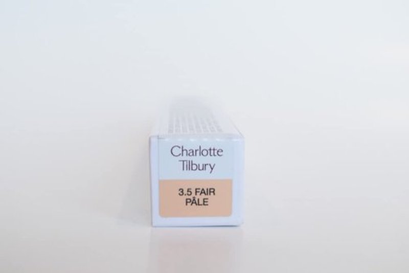 Charlotte Tilbury Beautiful Skin Medium to Full Coverage Radiant Concealer with Hyaluronic Acid - 3.5 Fair with Yellow Undertones