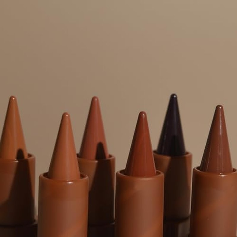 2-in-1 Gradient Lip Liner and Lipstick Lip Combo Set - Achieve Flawless Contour and Gradual Ombre Effect with Easy-to-Use Crayon Form and Cone Tip - Non-Smudging, Long-Lasting (01# Milk Tea, 1)