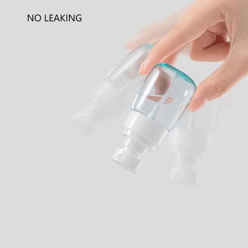 TOSERSPBE Empty Fine Mist Spray Bottle Travel Refillable Perfume Container Small Cosmetic Plastic Bottle for Face Hair Makeup 2 Pack