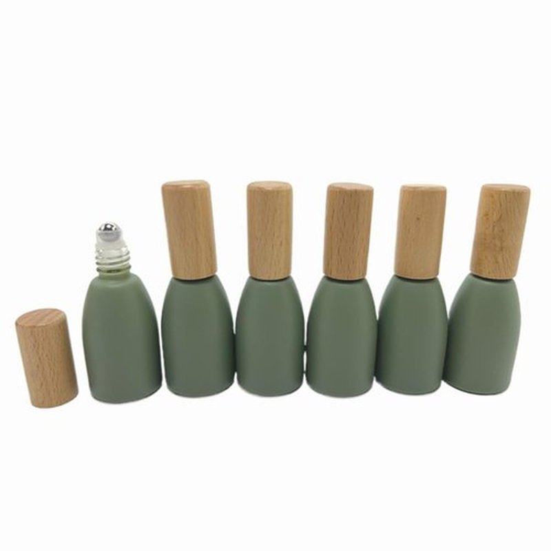 BEECO GIF2U 6Pcs 12ml/0.4 oz Glass Roll On Bottle with Bamboo Lid for Essential Oils,Refillable Roller Bottles for Perfume Sample with Stainless Steel Roller Ball,Travel Containers(Green)