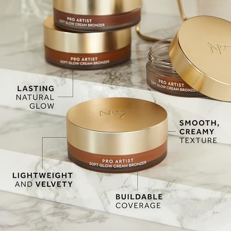 No7 Pro Artist Soft Glow Cream Bronzer - Blendable Cream Makeup with a Lightweight Formula - Customizable Face Makeup for a Natural, Sun-Kissed Glow - Medium (1.26 oz)