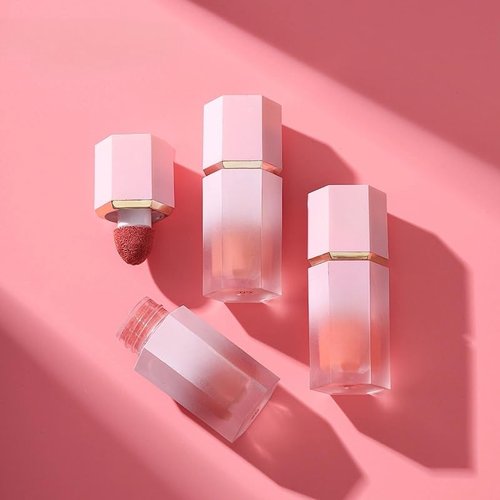 8 shades of liquid blushLong-lasting matte, silky, delicate blush Natural color enhancement Color Bloom Dayglow Cheek Liquid Blush Makeup (#4, 0.24)
