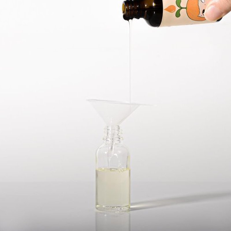 Stellacare 4 Packs, 1oz Glass Dropper Bottle Oil Bottles for Hair Tincture Bottles with Dropper Glass Bottle with Dropper
