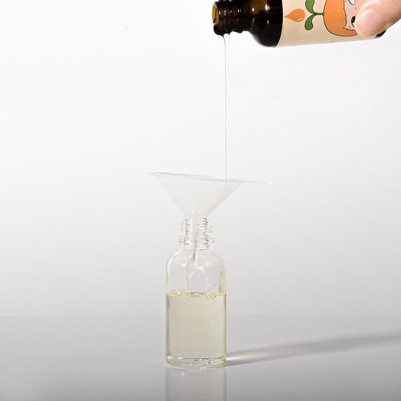 Stellacare 4P, 1 ounce Dropper Bottle for Oil Glass Bottle Small Glass Bottles with Lids Leak Proof Travel Bottles Tmpty Bottles