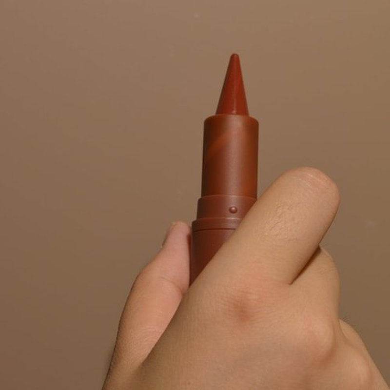 2-in-1 Gradient Lip Liner and Lipstick Lip Combo Set - Achieve Flawless Contour and Gradual Ombre Effect with Easy-to-Use Crayon Form and Cone Tip - Non-Smudging, Long-Lasting (06# Coffee Bean, 1)
