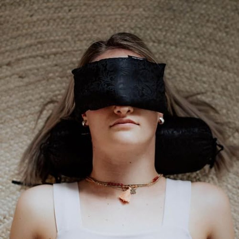 Hugger Mugger Silk Eye Pillow with Flaxseed Filling - Black Teal - Organic Flaxseed Filling, Scent-Free Relaxation, Light Weight, Chill in Freezer, Washable Cover