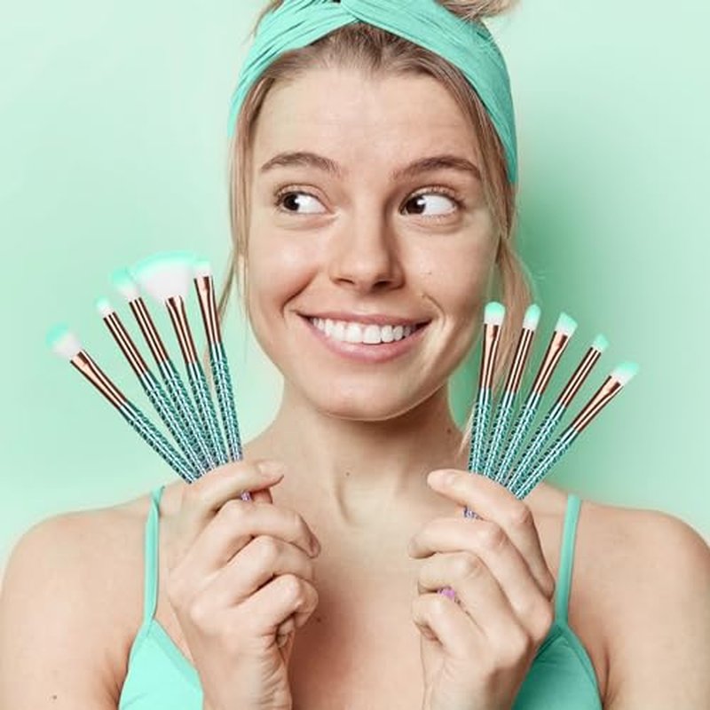 SQULIGT Makeup Brushes for Girls, 10 Pcs Princess Makeup Brushes Set Foundation Eyebrow Eyeliner Blush Cosmetic Concealer Brushes Women Teen Girl Stuff Kids Cute Make Up Tool Set