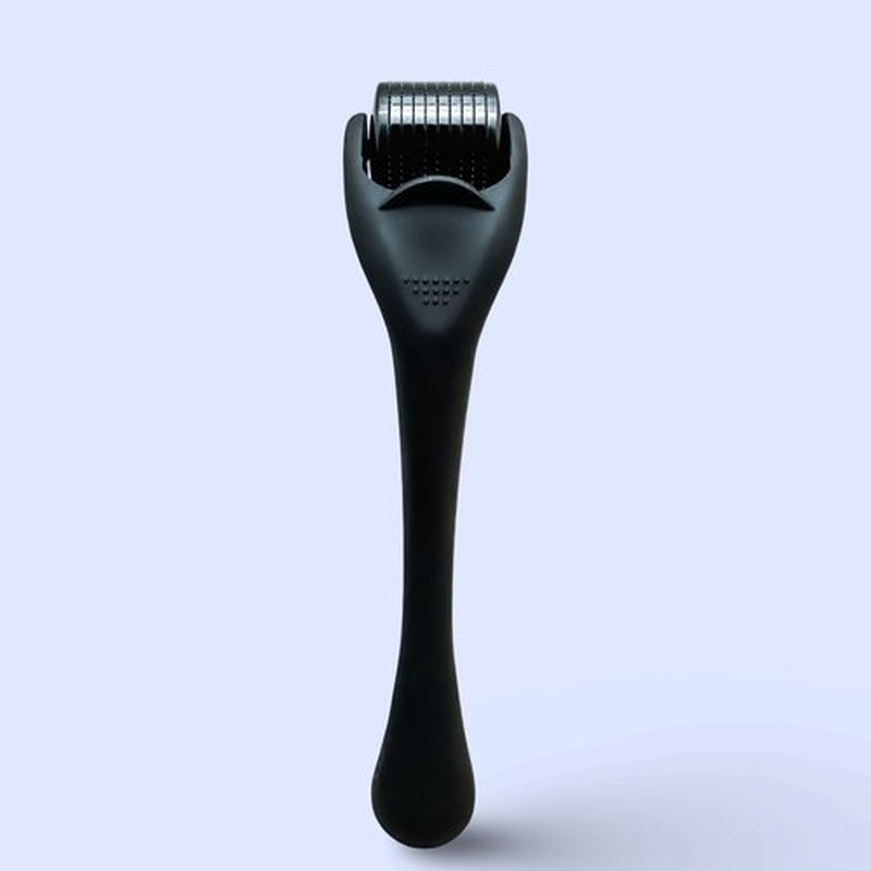 Derma Roller Microneedling Roller, 0.25mm Stainless Steel, Roller for Face, Beard, Hair, Body, Microneedle Derm Stamp with Storage Case | For Women and Men | (Matte Black)