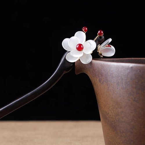 Yuri Hairpin Hair Clasp Sticks Picks Pearl Shell White Crystal Long tassels Hair Accessories For Long Hair Women Wedding Hanfu Cheongsam (ebony green leaf)