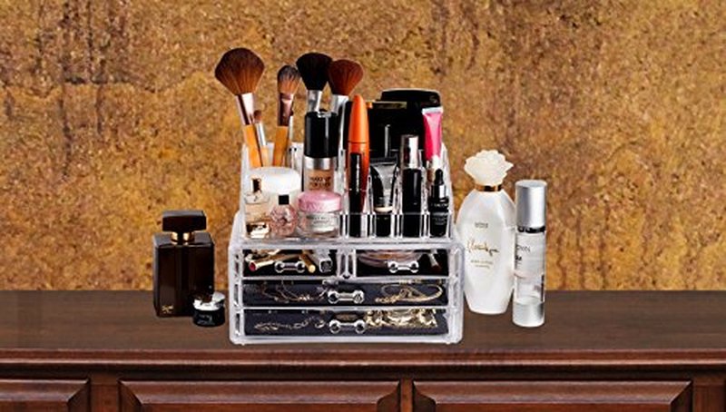 Masisrs Clear Makeup Organizer - Cosmetic Storage Organizer - 16 Compartments - Easily Sort Make Up & Jewelry - 4 Drawer Vanity Organizer - Elegant Look - Transparent Design - Makeup Holder