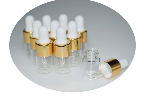 Hustar Small Dropper Bottle, 10pcs 2ml Mini Sample Dropper Bottles Mini Makeup Containers for Travel Liquids Tiny Glass