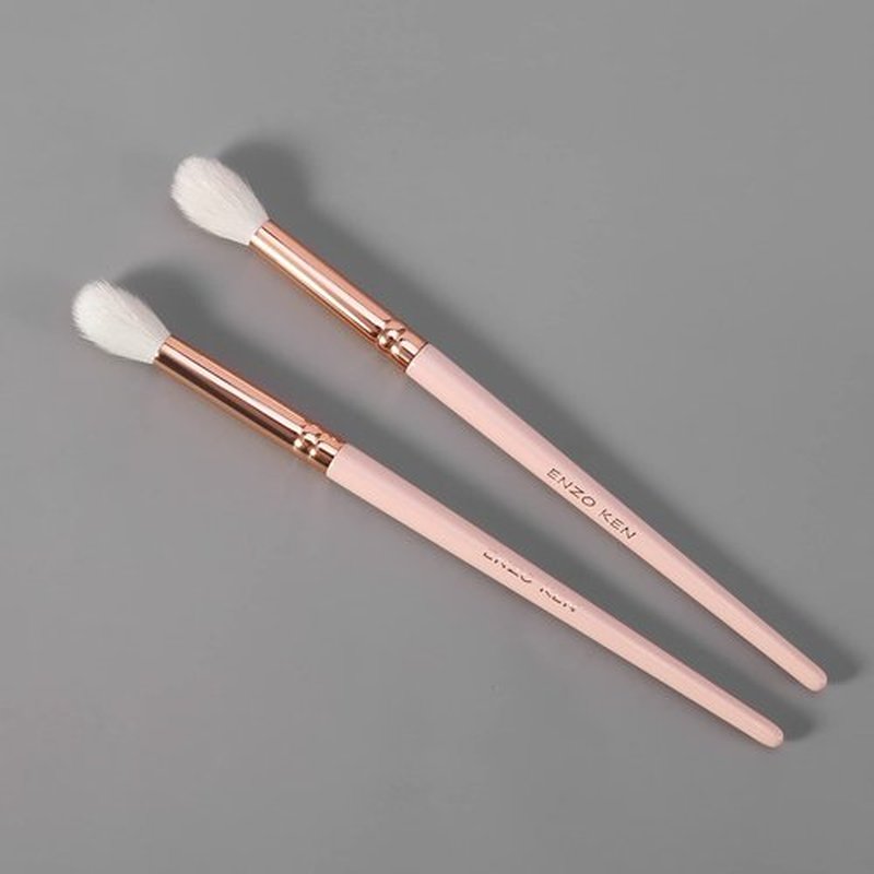Natural Goat Hair Eyeshadow Brush, ENZO KEN Blending Eye Shadow Brush, Eye Shadow Blending Brush, Eye Blending Brush, Small Nose Contour Brush, Single Natural Hair Makeup Brush, Smudge Eye Brush.E204L