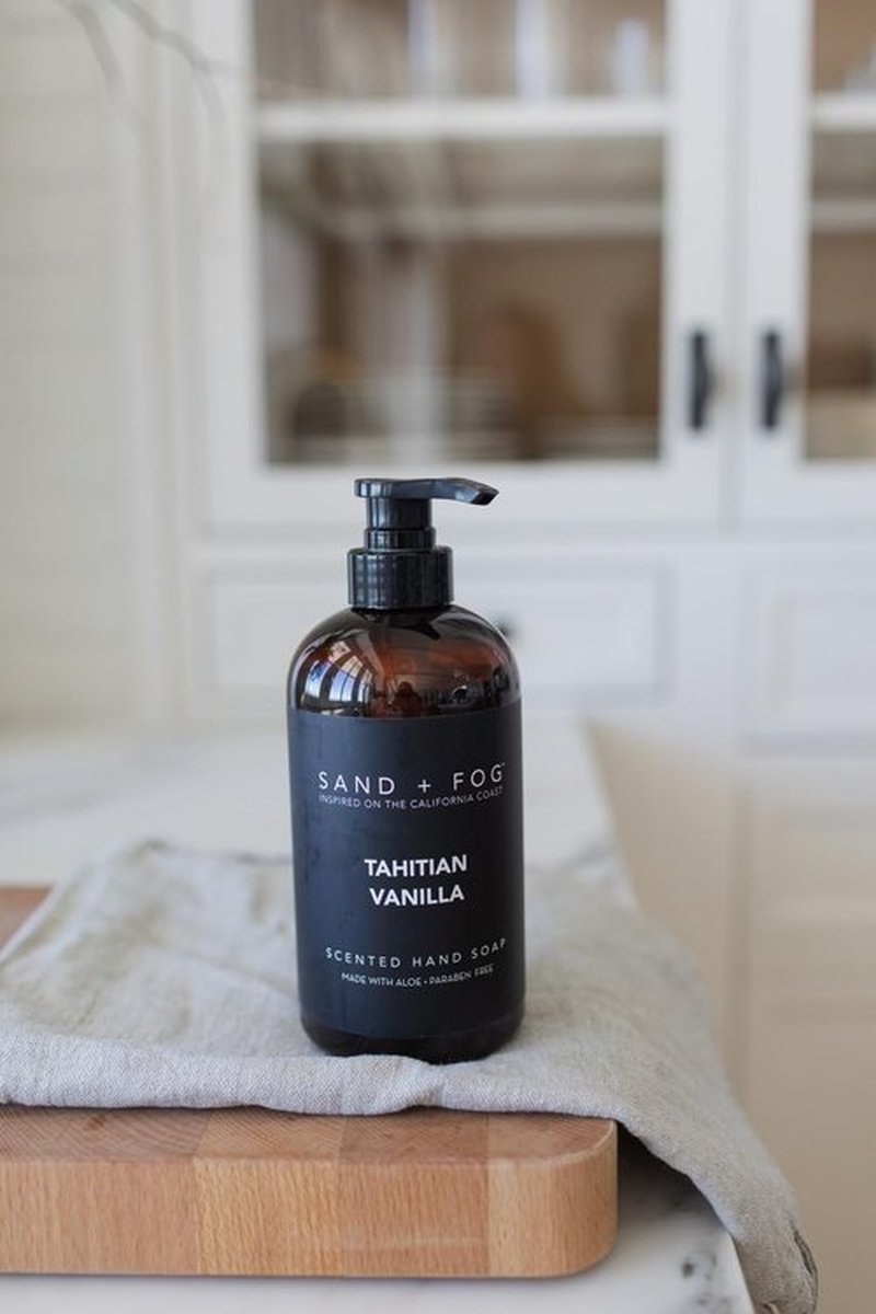 Sand + Fog Tahitian Vanilla- Scented Liquid Hand Soap - Moisturizing Hand Soap - Made with Aloe - Paraben Free - 15.7 oz