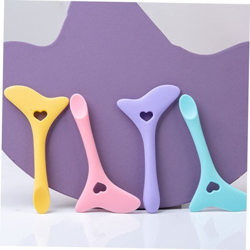 WOONEKY Eyeliner Aid Multi-function Makeup Tool Eyelash Drawing Tool Liquid Eyeliner Lash Kit Eye Gel Eyeshadow Plate Eyeliner Stencils Marscara Drawing Aid Pink