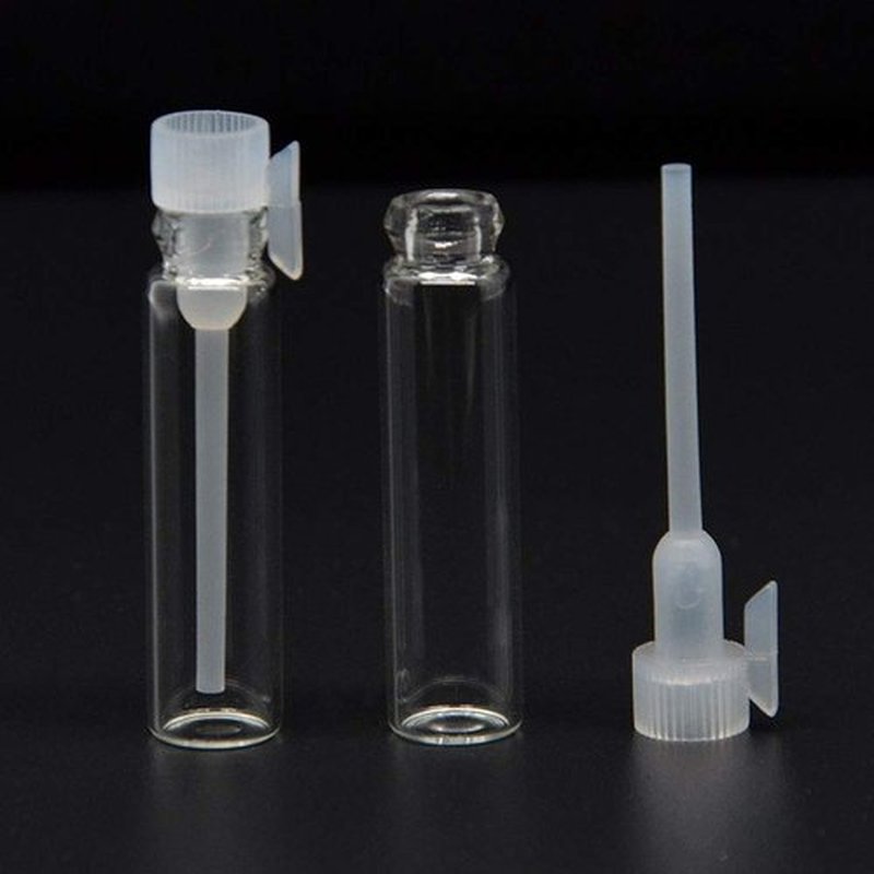 Teensery 100 Pcs Empty Perfume Sample Bottles Mini Glass Refillable Sample Vial Containers with Clear Cap for Aromatherapy, Essential Oil, Fragrance and Liquid (2ml)