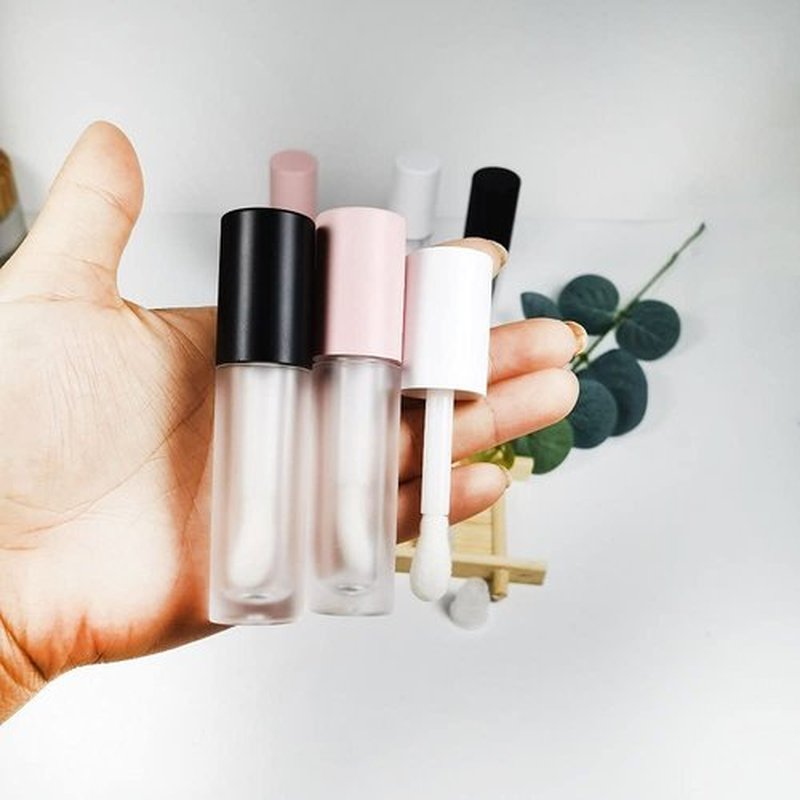 COSIDEA 24 pcs Empty 5ml big brush Frosted lip gloss tube White round lipgloss tubes container with big doe foot wand