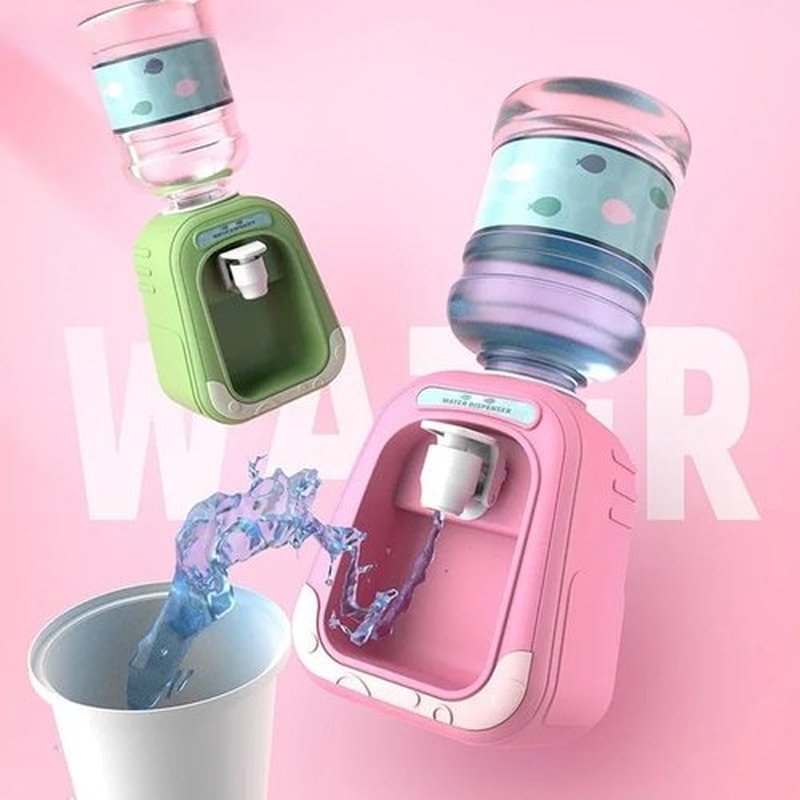 Bleumy Micellar Water Dispenser, Fun Makeup Remover Container, Makeup Remover Dispenser, Mini Water Dispenser, Suitable for Toner, Makeup Remover Liquid Skin Care Dispenser (Green)