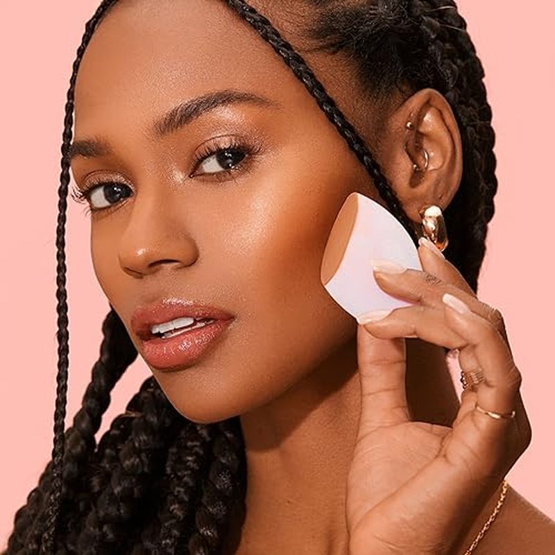Real Techniques Miracle Mattifying Makeup Sponge Duo, Matte Finish, Cloud Skin, Full Coverage Foundation & Powder Makeup Blending Sponges for Oily Skin, Cruelty & Latex-Free Foam, 2 Count