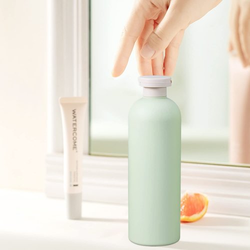UMETASS 8.8oz Squeeze Bottles with Flip Cap, Refillable Plastic Travel Bottles for Creams, Lotion, Shampoo, Conditioner (2 Pcs)