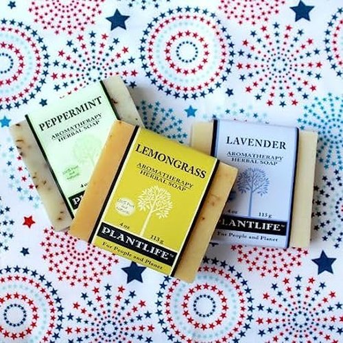 Plantlife Lemongrass 3-pack Bar Soap - Moisturizing and Soothing Soap for Your Skin - Hand Crafted Using Plant-Based Ingredients - Made in California 4oz Bar