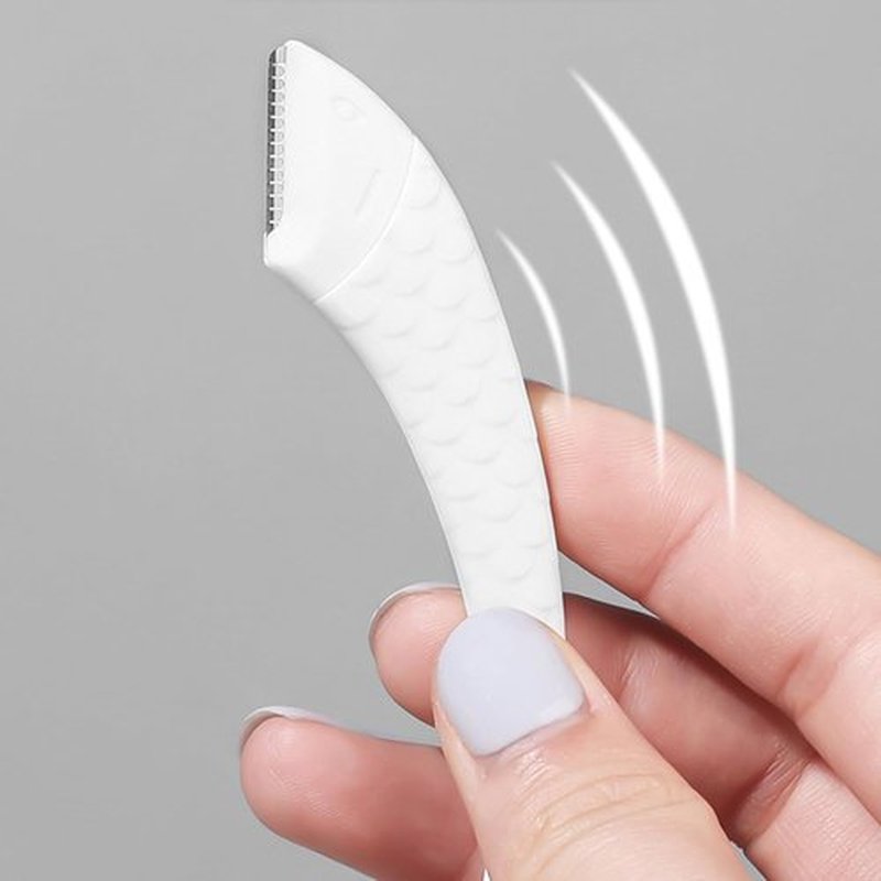 Eyebrow Trimmer Scissor, 2024 Upgraded Stainless Steel Eyebrow Scissors for Women（ or Men ） with Comb，Non-Slip Eyebrow Cutter Hair Removal，Portable Eyebrow Scissors (Pink 1pc)