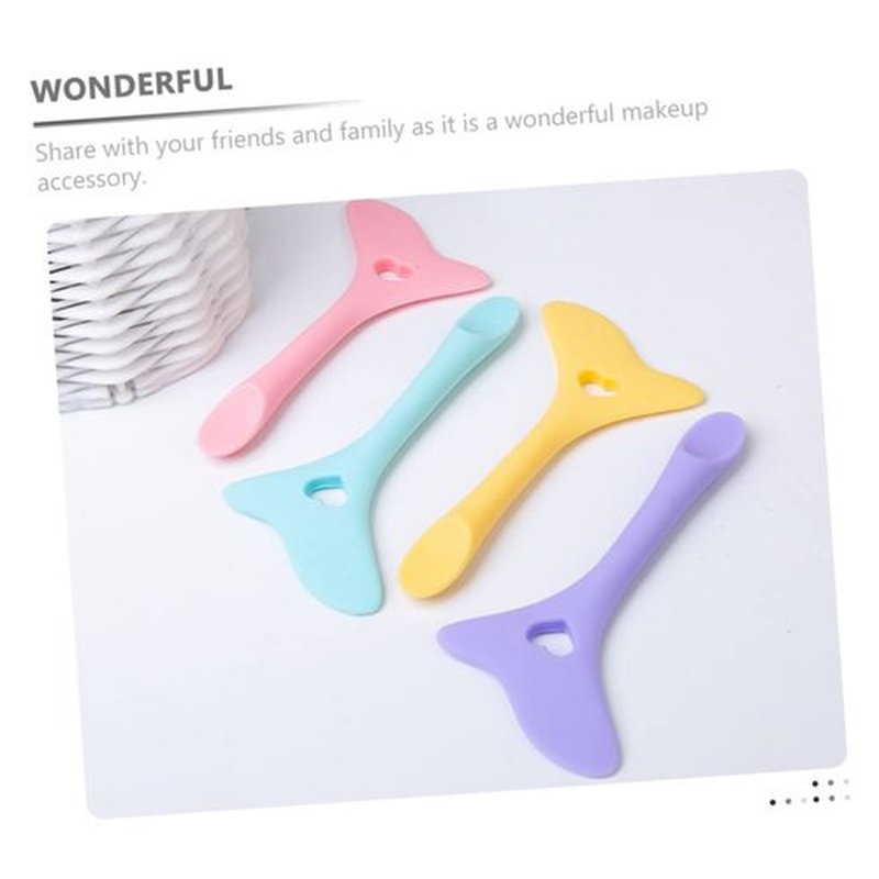 WOONEKY Eyeliner Aid Eyelashes Stencil Pads Eyeliner Guide Template Eyeliner Stencil Stamp Eyeliner Applicator Liquid Eyeliner Pen Liquid Eyebrow Pen Makeup Applicator Blue
