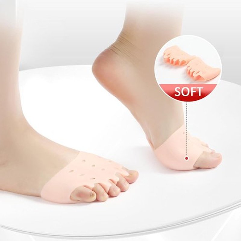 Hyggear Silicone Toe Separator, Hyggear Toe Separators, Hyggear Toe Spacers, 4 Pairs, Ball of Foot Cushions, Breathable & Soft, For Men & Women (Skin)