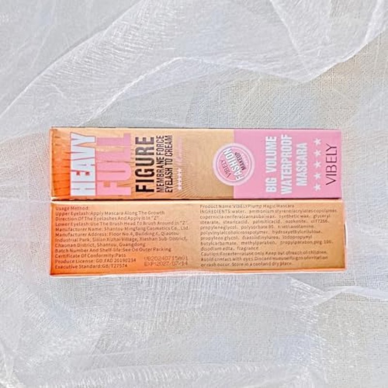 4D Silk Fiber Lash Mascara, Voluminous Fiber Mascara Waterproof & Smudge-Proof Long-Lasting 24 Hours No Flaking Longer Thicker Eyelashes, No Clumping, Extension Stays On All Day (1 Pack)