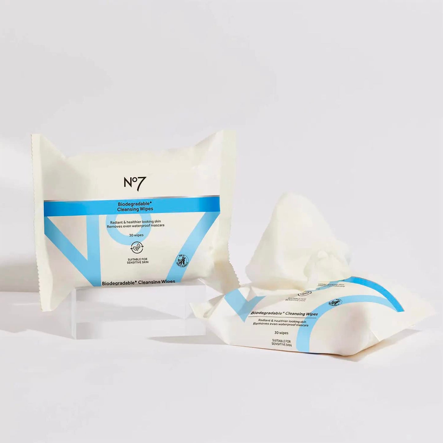 No7 Biodegradable Cleansing Wipes - Waterproof Mascara & Makeup Remover Wipes - Vitamin B5 + Witch Hazel & Fennel Extract Facial Cleansing Wipes for Revitalized Radiant Skin (30 Wipes)