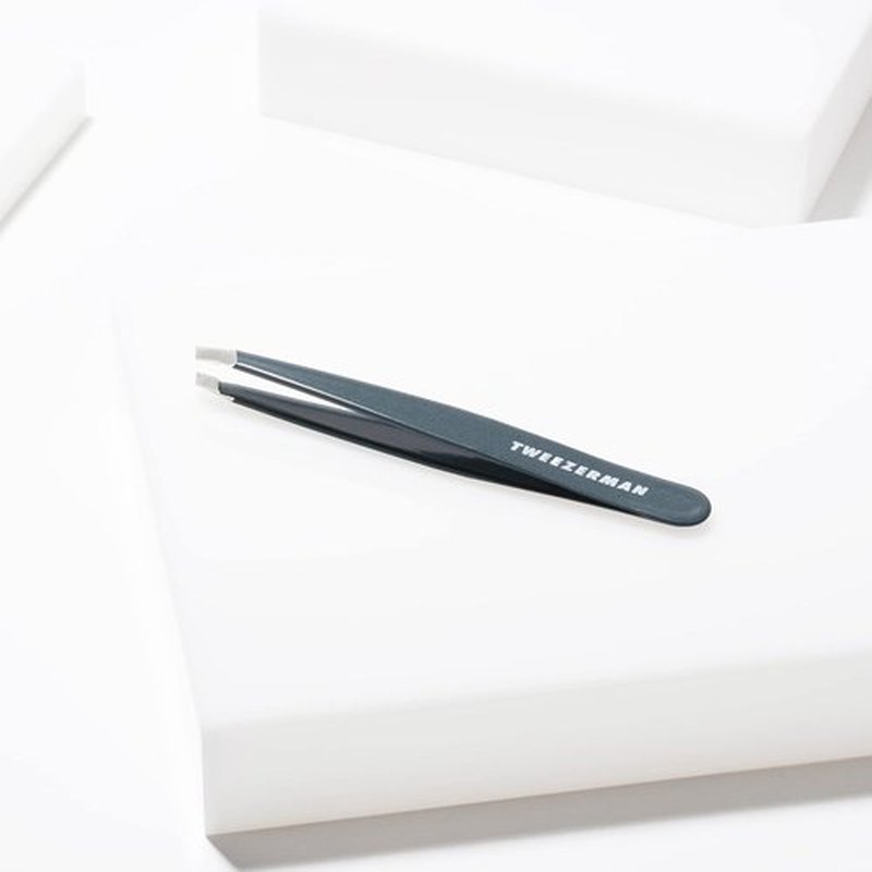 Tweezerman Stainless Steel Slant Tweezer - Eyebrow Tweezers for Women and Men (Blue Stone)