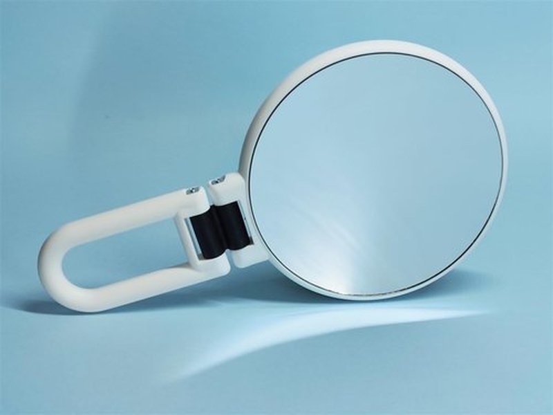 Stianiiie 1X 5X Handheld Mirror with Handle for Travel， Magnifying Mirror, Magnification, Rotation Adjustable Handle, Double Sided Folding, Mirror for Women for Eyes Makeup Travel Table Desk Shaving