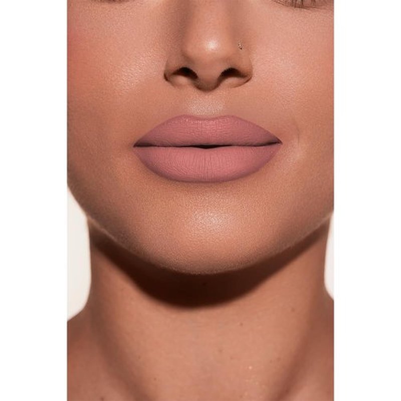 LaBomme - MADAMME MATTE LIQUID LIPSTICK in SHE CUTE - smooth no smudge, no bleed, non-drying lipstick, bold colors, vegan & cruelty free