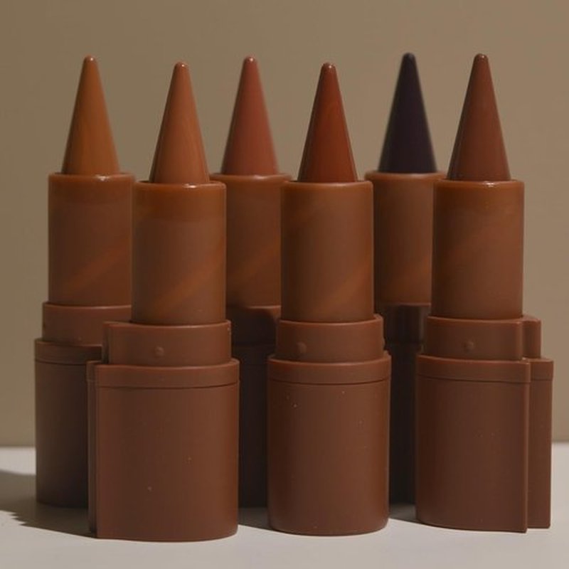 2-in-1 Gradient Lip Liner and Lipstick Lip Combo Set - Achieve Flawless Contour and Gradual Ombre Effect with Easy-to-Use Crayon Form and Cone Tip - Non-Smudging, Long-Lasting (01# Milk Tea, 1)