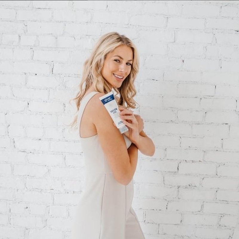 Silver Biotics Colloidal Nano SilverSol Ag₄O₄ 20 ppm Soothing & Nourishing Skin Gel | Versatile 4 Oz Gel for Skin Wellness and Comfort