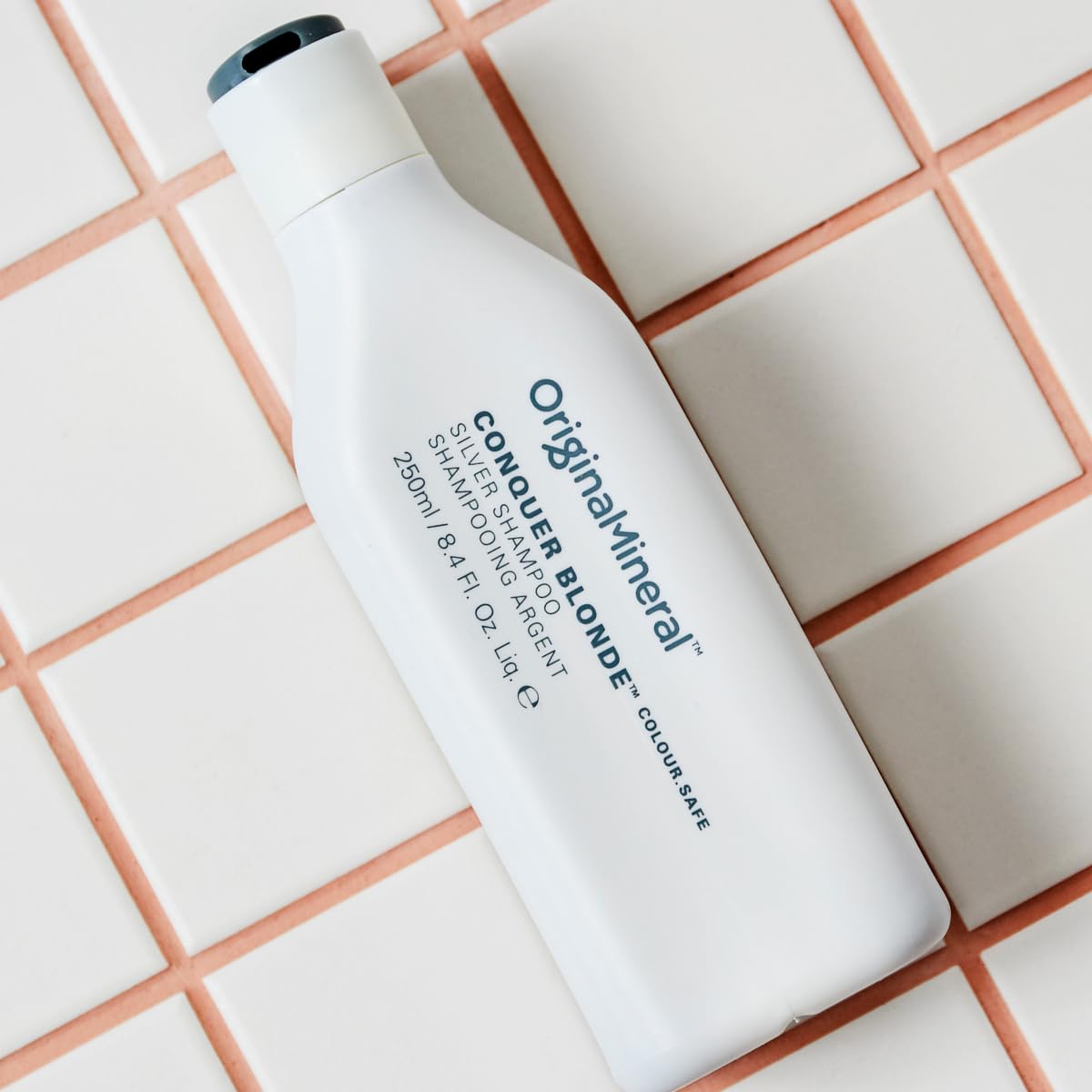 O&M Conquer Blonde Shampoo, Silver Purple Shampoo for Blondes, Grey, Silver Hair, Organic Desert Lime, Vegan, Sulfate Free, Australian Made, Non Toxic Purple Shampoo for Grey Hair, 250ml
