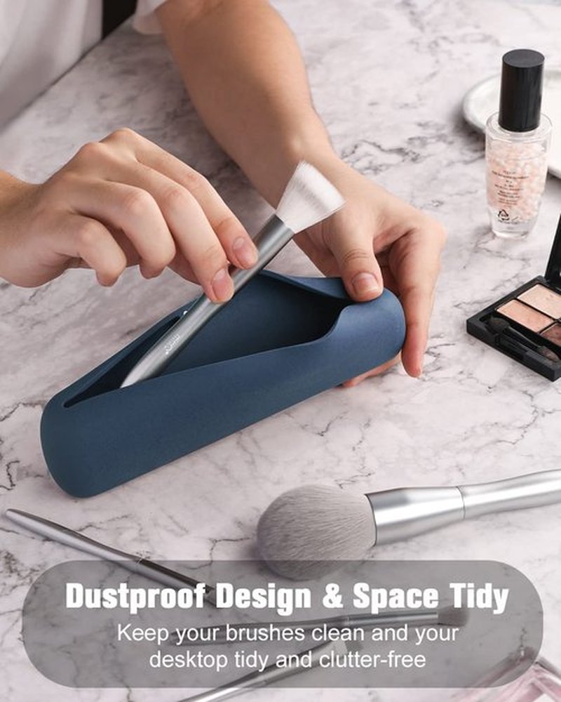 FERYES Makeup Brush Holder, Magnetic Anti-fall Out Silicon Portable Cosmetic Face Brushes Holder, Soft and Sleek Makeup Tools Organizer for Travel- Blue