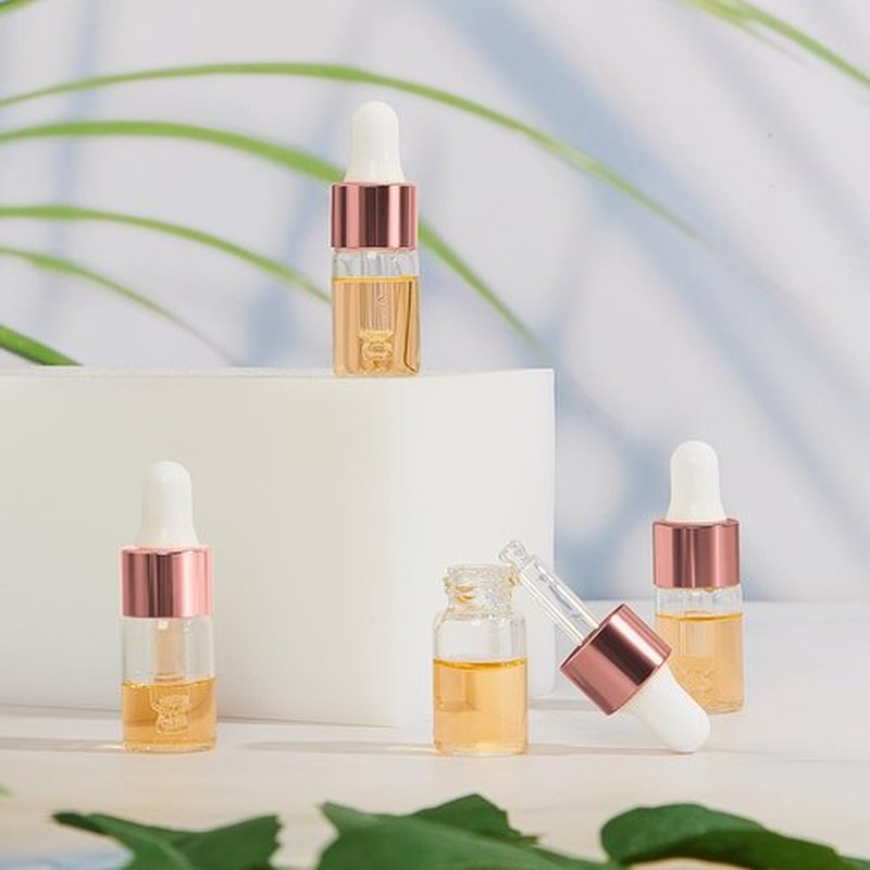 Didaey 100 Pcs Mini Glass Dropper Bottle Bulk, 3 ml Rose Gold Clear Essential Oil Dropper Bottles Small Tincture Empty Bottles Sample Containers Perfume Liquid Vials with Cap for Traveling