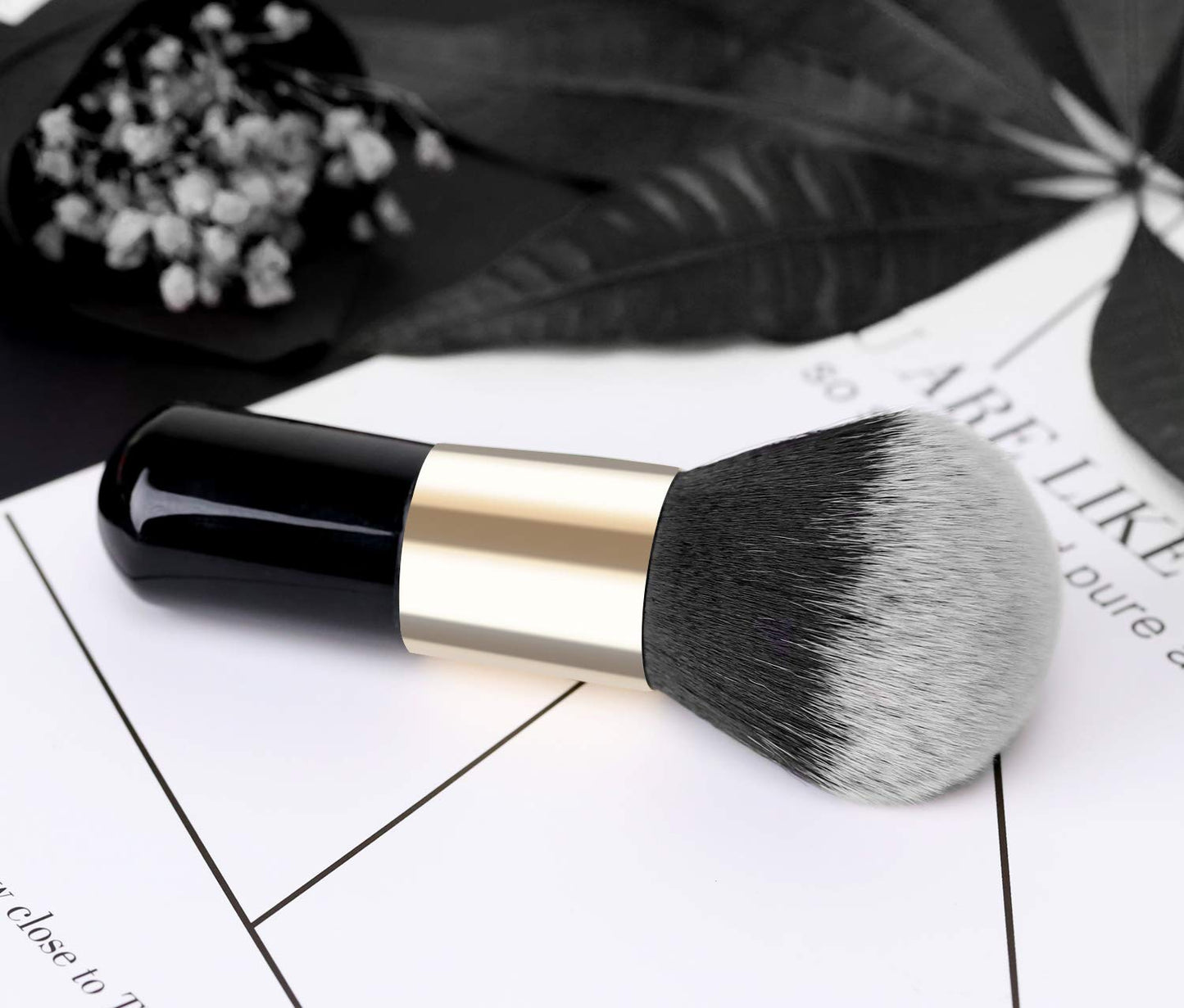 Luxspire Powder Makeup Brush, Black & Gold