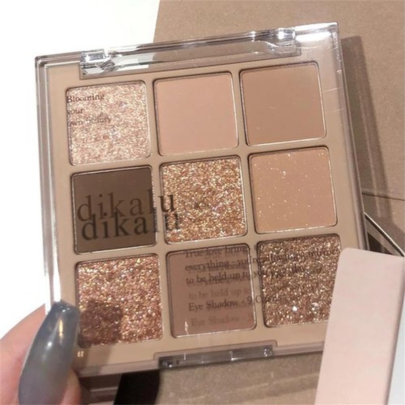 GHFCZOO Blooming Your Own Beauty Eyeshadow Palette, 9 Shades, Glitter and Matte Finishes (05#)
