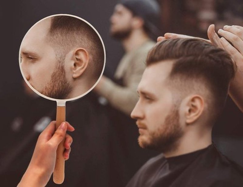 YEAKE Hand Held Mirror with Handle for Makeup, Small Cute Wood Hand Mirror for Shaving with 3X Magnifying Double-Side Portable Travel Vanity Mirror for Men&Women (Detachable White Round)