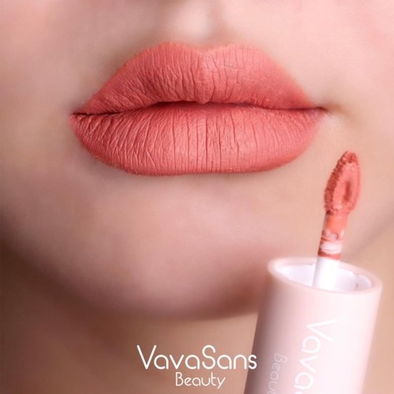 VavaSans Pink Peach Matte Liquid Lipstick with Pink Clear Glitter Lip Gloss 2 In 1 Dual Ended Highly Pigmented Long Lasting Non Sticky Transfer Proof High Shine Finish Makeup for Girls and Women