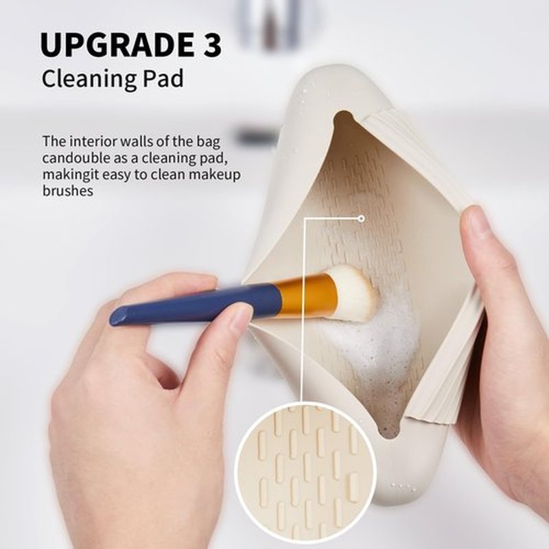 AGIKET Silicone Makeup Brush Holder Travel Cosmetic Bag：Soft Portable Cosmetic Face Brushes Holder with Upgrade Anti-Fall Out Magnetic Closure, Large Travel Makeup Brush Case - Starlight